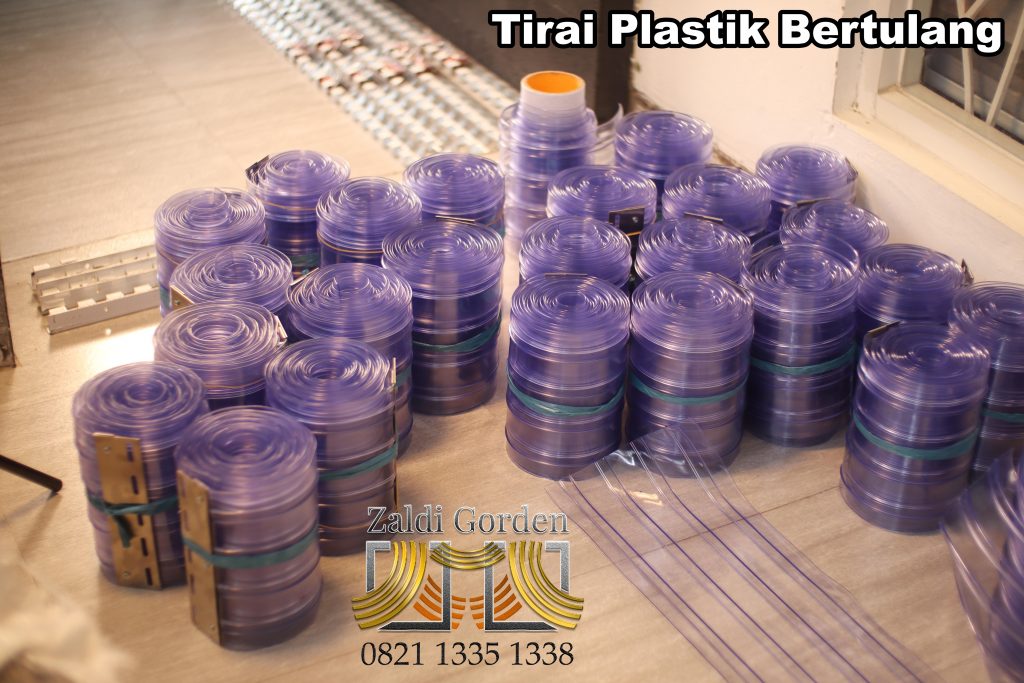 Tirai Plastik bertulang ribbed curtain 15